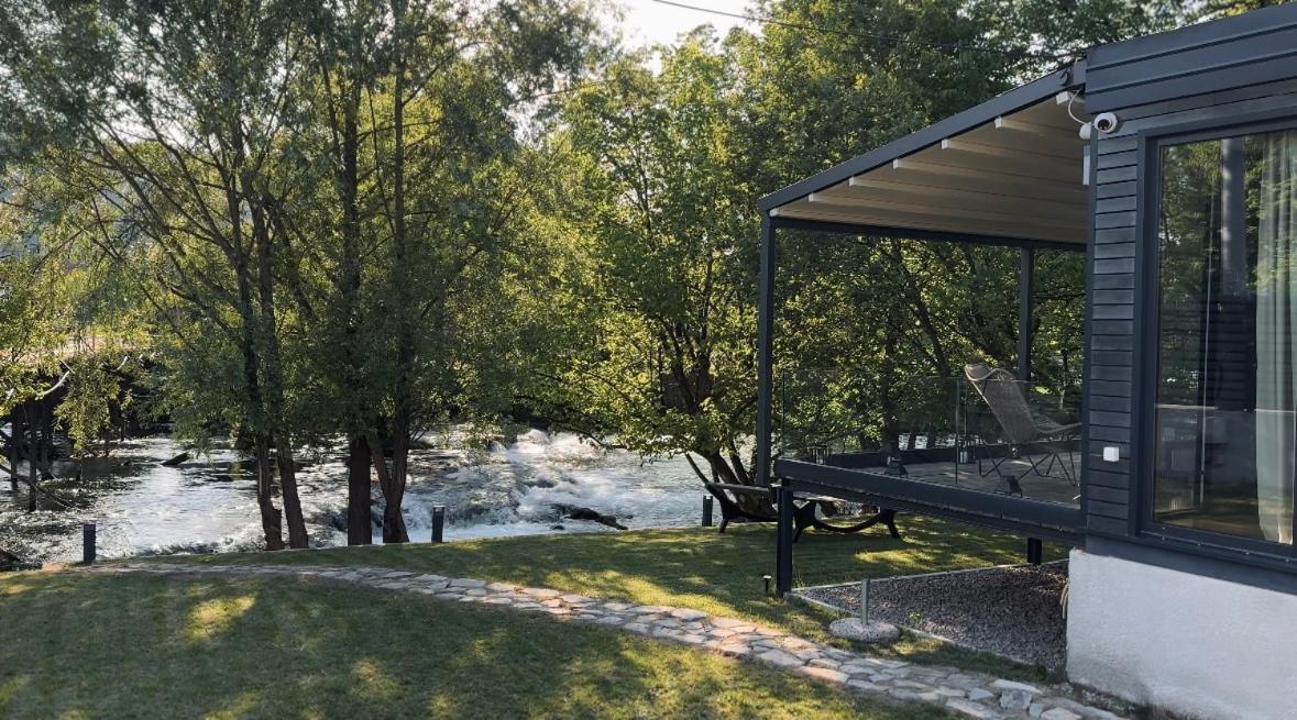 Willa Waterfall Glamping Cabin Bihać Zewnętrze zdjęcie